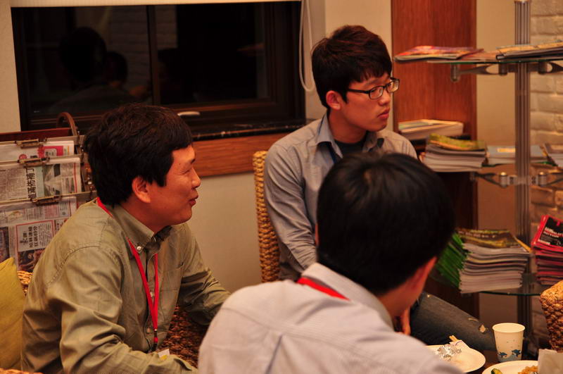 ASIAN_15-018